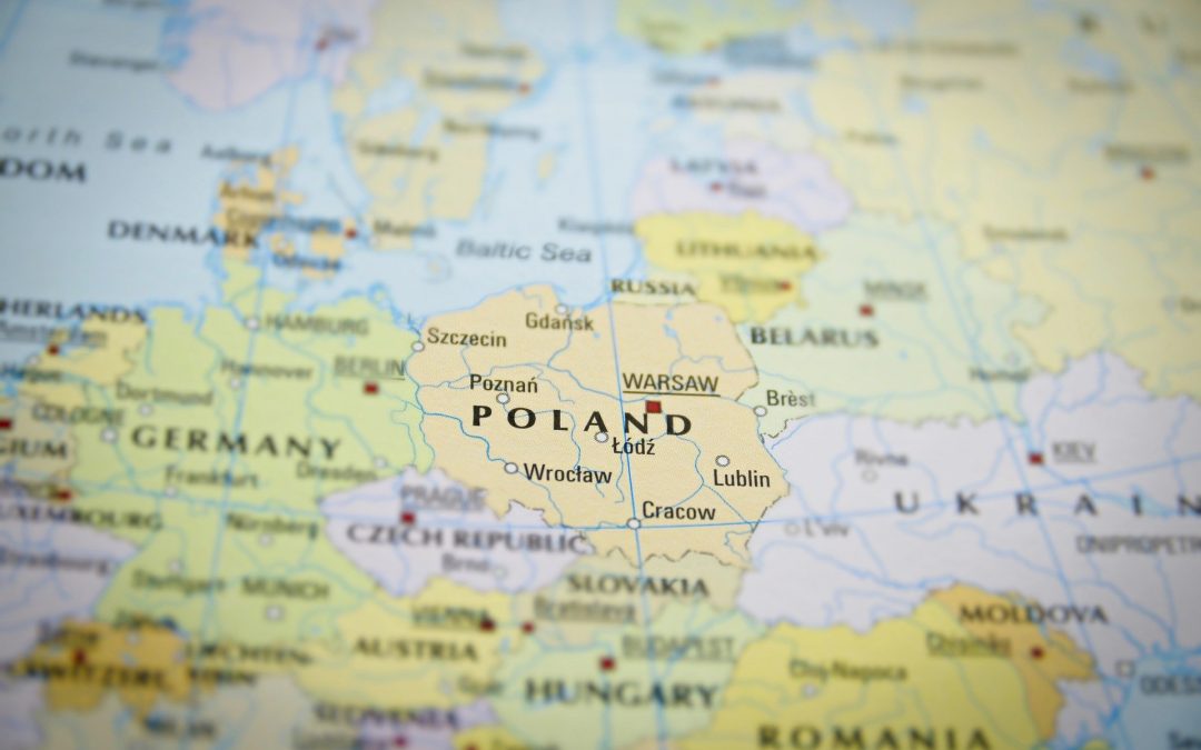 Niekontrolowana inwigilacja – jak polskie służby kontrolują Polaków?